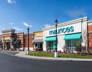 NAS Delivers Source for Refinancing Retail Center